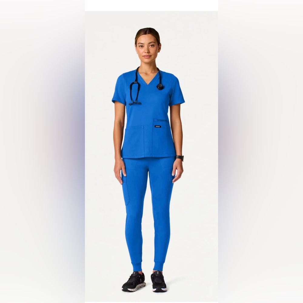 Jaanuu✨ Royal Blue Jogger Scrubs Pants 💙